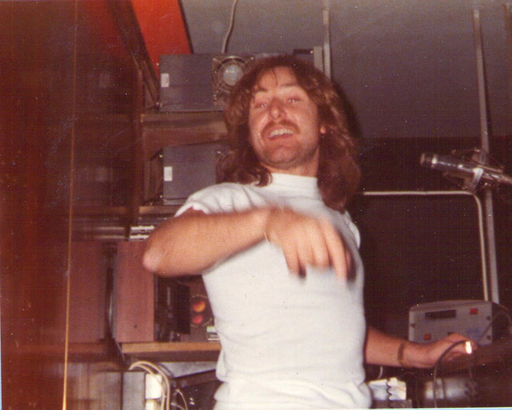 39483 416183331749 2519921 N.jpgPaul P Jobbet